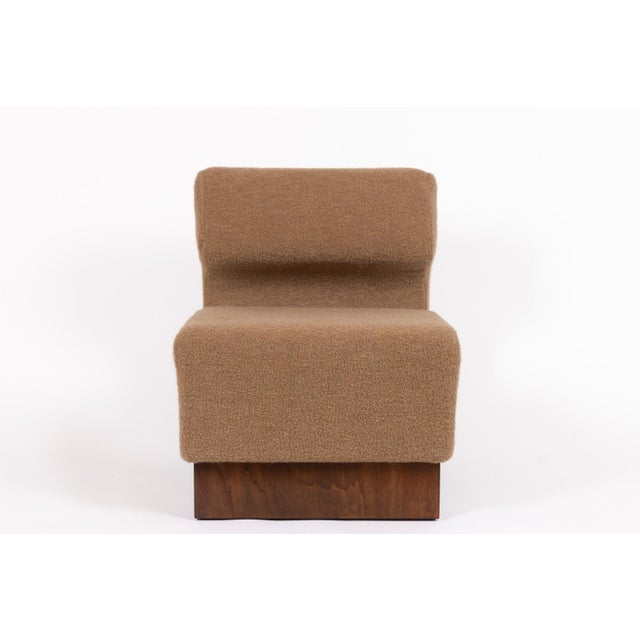 Italian Lounge Chair in Walnut and Cashmere Bouclé from Schumacher, 1970 For Sale - Image 4 of 16