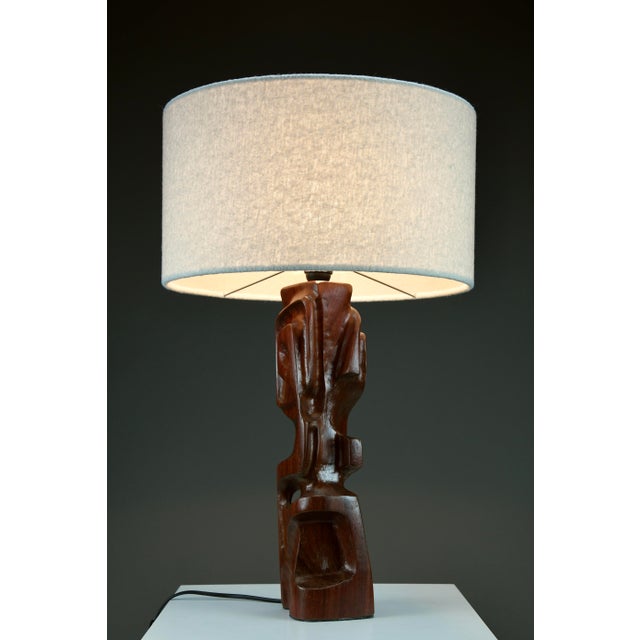 Italian Mid-Century Modern Hand-Carved Sculptural Table Lamp by Gianni Pinna, 1960s For Sale - Image 10 of 11