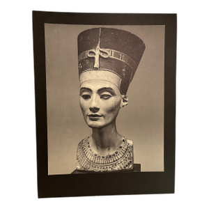 Vintage Queen Nefertiti Photo