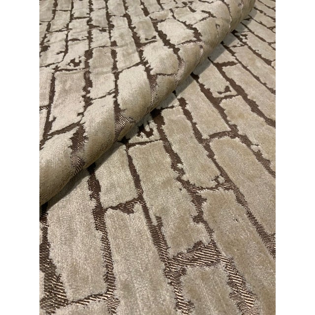 Abstract Gaston Y Daniela: Mendilibar - Natural Lct4452.001 Bronze and Ivory Cut Velvet Designer Fabric. - 5 Yards For Sale - Image 3 of 4