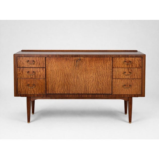 Mid-Century Rosewood and Teak Sideboard from Greaves & Thomas For Sale - Image 3 of 12