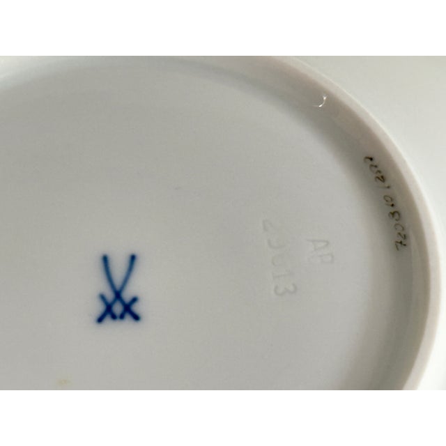 Ceramic Form Wellenspiel with Relief Decor Summer Meadow Tea Cup with Saucer from Meissen, 1990s, Set of 2 For Sale - Image 7 of 10