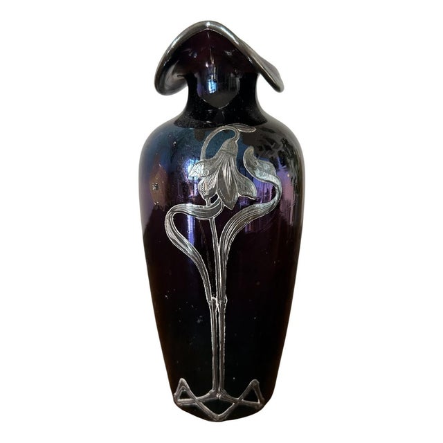 Art Nouveau Iridescent Glass Soliflore Vase with Sterling Overlay, France, 1900s For Sale - Image 16 of 16