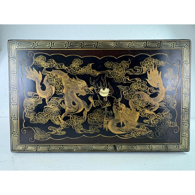 Black Early 20th Century Hand Painted Chinese Export Large Jewelry Box For Sale - Image 8 of 12