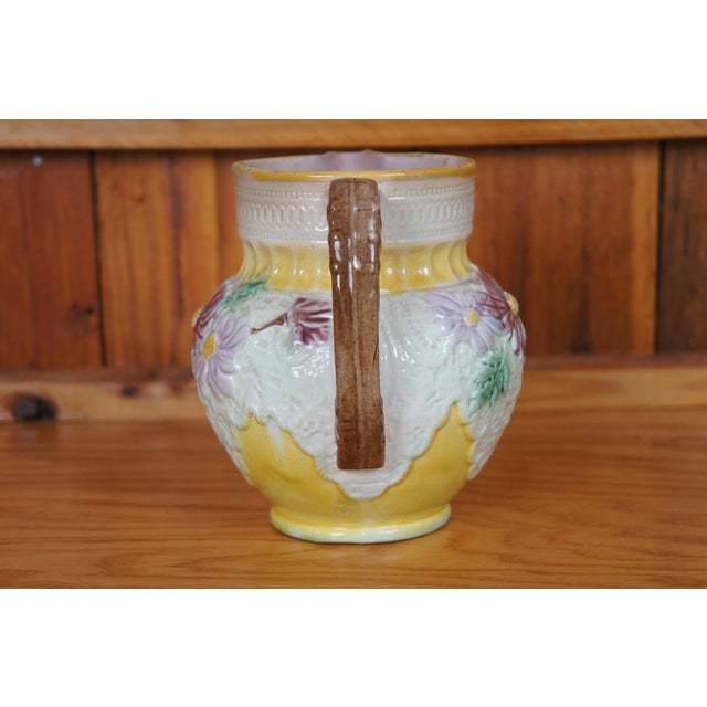 Antique Majolica Daisy Flowers & Lace Water Pitcher Jug Carafe For Sale - Image 10 of 12