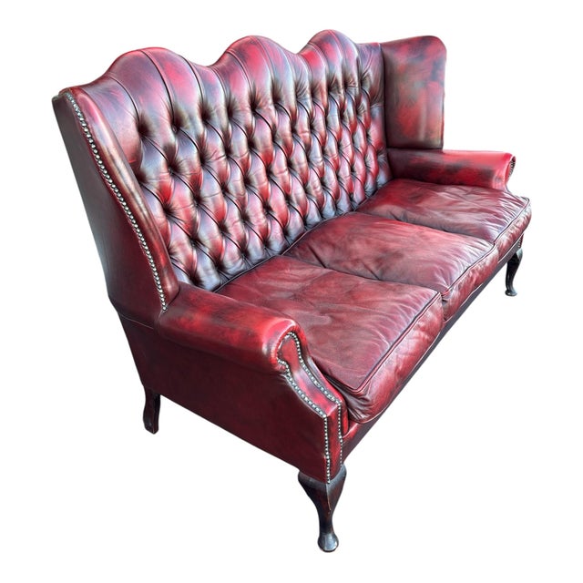 English High-Back Chesterfield Sofa with Queen Anne Legs in Burgundy Leather, 1980s For Sale - Image 4 of 8