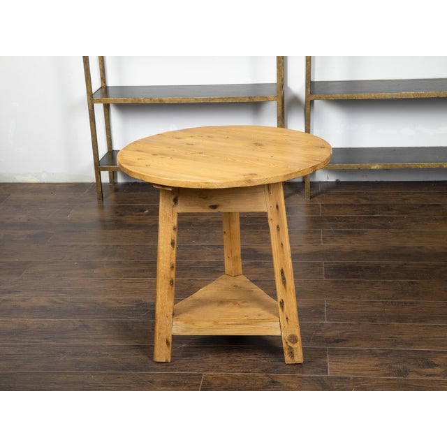 English English 19th Century Pine Cricket Table with Circular Top and Triangular Shelf For Sale - Image 3 of 9