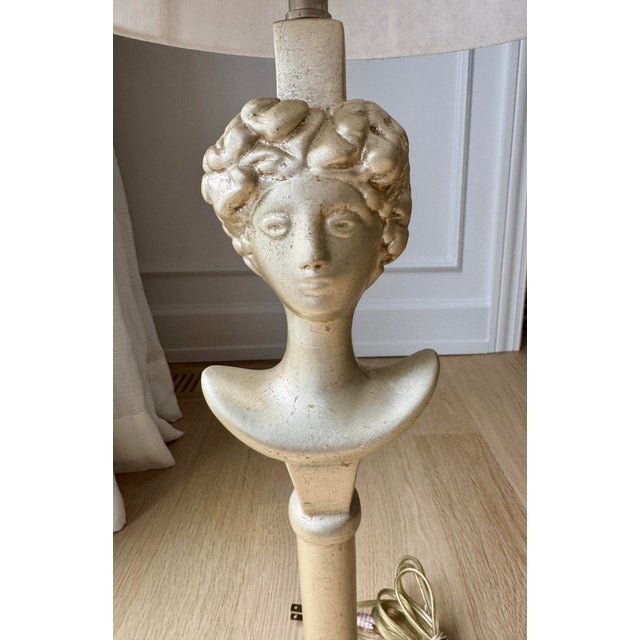 Sirmos Mid 20th Century Rare Sirmos “Tête De Femme” Figural Table Lamp in the Style of Diego Giacometti With Original Silk String Shade For Sale - Image 4 of 12