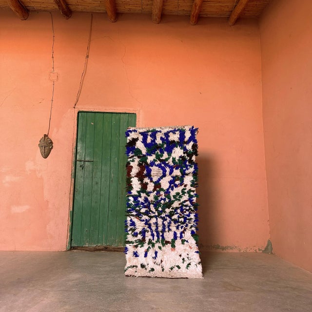 1990s Moroccan Boho Azilal Rug - 5.4 X 2.4 Ft For Sale In Cleveland - Image 6 of 10