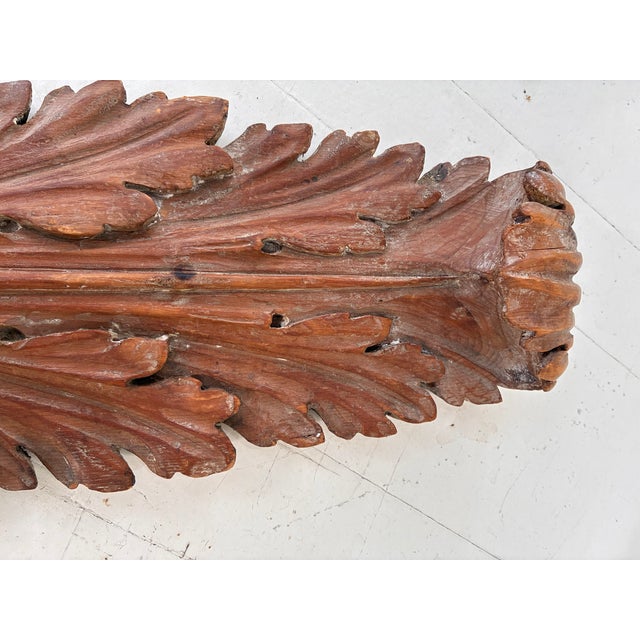 Pair of Large 19th Century , Finely Carved Acanthus Leaf Sconces For Sale - Image 4 of 8