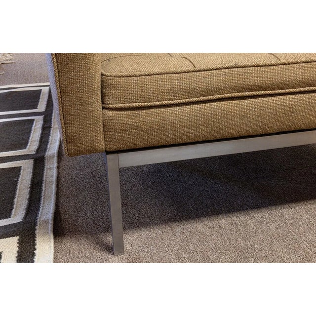 Pair of Mid-Century Modern Florence Knoll Relaxed Armchairs For Sale - Image 9 of 9