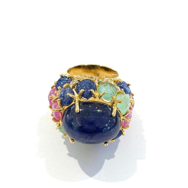 Not Yet Made - Made To Order Bochic “Orient” Sapphire, Emerald & Ruby Cocktail Ring Set in 18k Gold & Silver Size 5 For Sale - Image 5 of 6