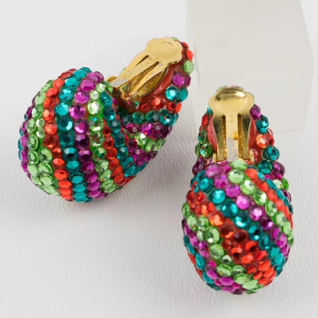 Richard Kerr Nautilus Shaped Multicolor Crystal Paved Pair of Clip Earrings For Sale - Image 9 of 11