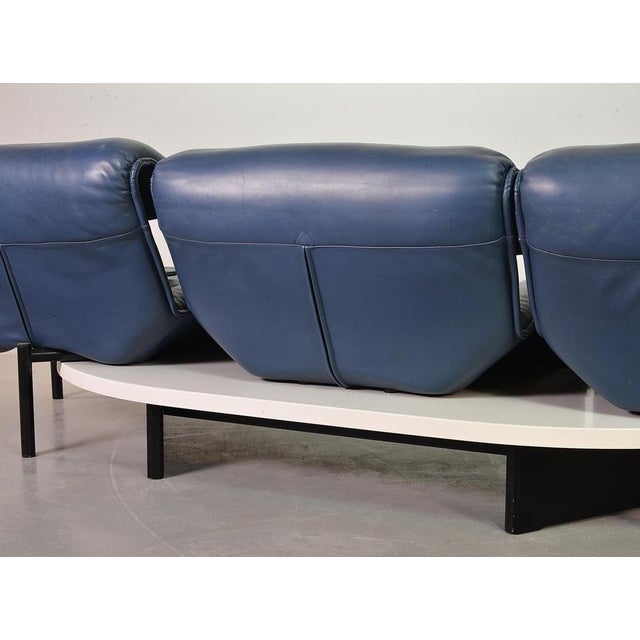Italian Three-Seat Flexible Veranda Sofa in in Petrol Blue Leather by Vico Magistretti for Cassina, 1980s For Sale - Image 18 of 18