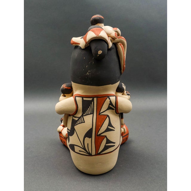 Mid 20th Century Marie Toya Signed Jemez Pueblo Storyteller 8 Children Pottery Sculpture Figurine For Sale - Image 4 of 9