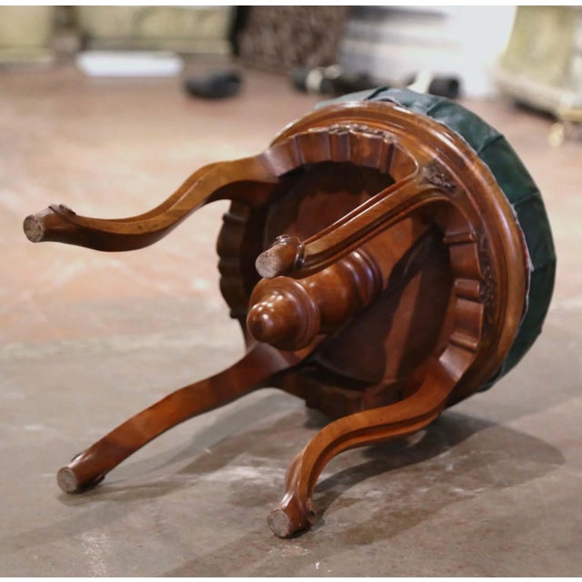 19th Century French Louis XV Walnut Adjustable Piano Stool For Sale - Image 11 of 12