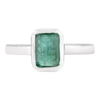 Natural Emerald Bezel Set Solitaire Ring in 925 Sterling Silver - Size 8.5 For Sale