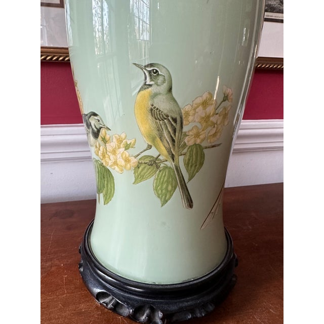 1960s 1960s English Hand Rendered Decalcomania Regency Style Table Lamp With Birds and Butterflies For Sale - Image 5 of 11