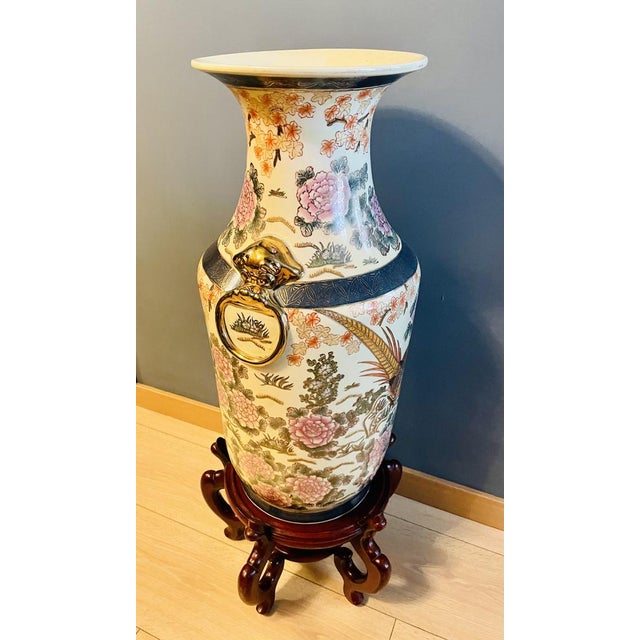 Vase with Gold Lion Ring by Chung Ah Porcelain Company, 1974 For Sale - Image 10 of 18