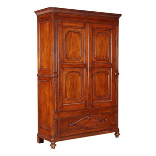 Italian Wardrobe in Walnut For Sale