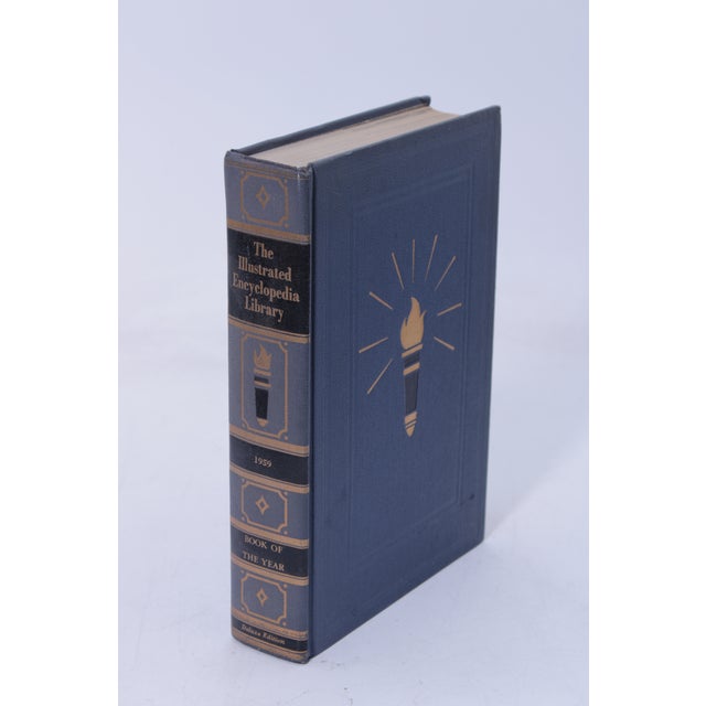1950s Set of Illustrated c.1959 Encyclopedia of Knowledge Books For Sale - Image 5 of 12