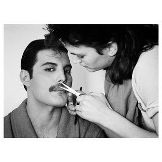 'Grooming Freddie' Unframed Archival Pigment Print For Sale