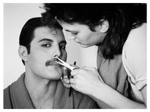 'Grooming Freddie' Unframed Archival Pigment Print