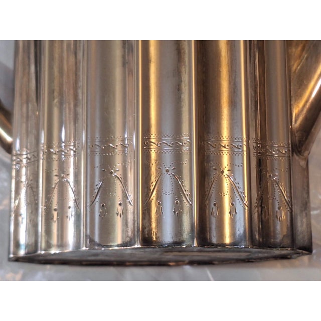 Antique Edwardian Silver-Plated Fluted Tea & Coffee Service With Ebonized Handles, 4-Piece Set For Sale In Los Angeles - Image 6 of 13