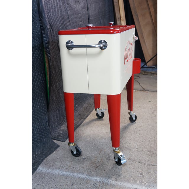 Vintage Style 60 Qt Coca-Cola Rolling Patio Cooler Cream & Red Ice Chest Cart For Sale - Image 12 of 18