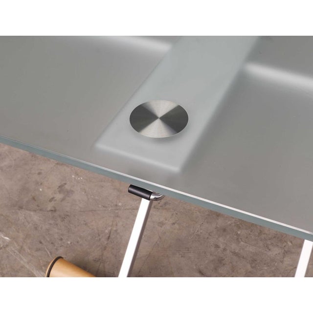 Beige Extendable Side Table in Glass with Steel Structure For Sale - Image 8 of 17