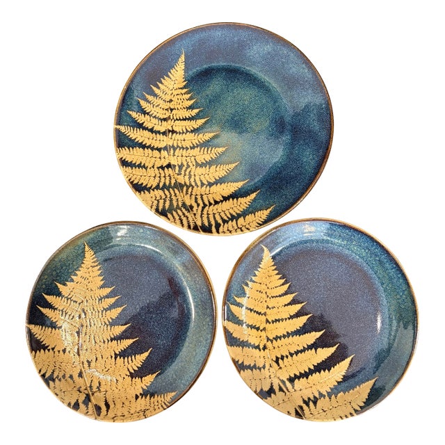 Handmade Stoneware Platter and Plates in Fern Pattern From Kaleidoscope Pottery of New England - Set of 3 For Sale