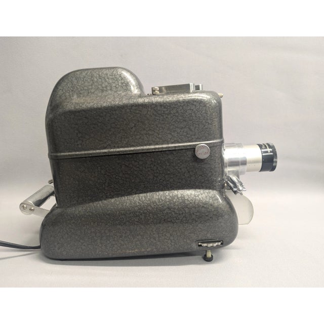Mid-Century Modern 1950s La Belle Slide Projector For Sale - Image 3 of 12