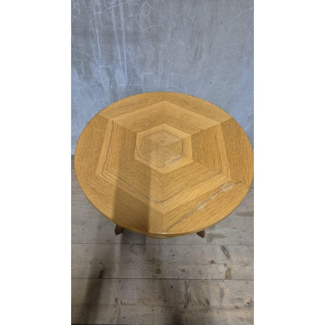 1940s 20th Century Vintage Round Wooden Coffee Table with Lower Shelf, 1940s For Sale - Image 5 of 13