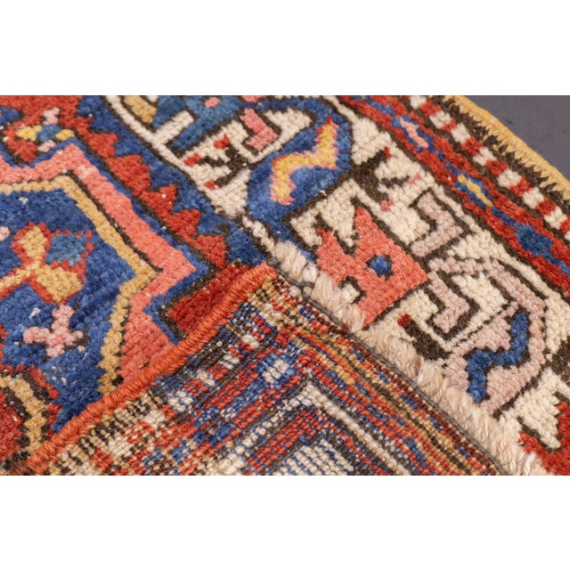 Early 20th Century Antique Persian Heriz Rug 3'5'' X 10'1'' For Sale - Image 5 of 9