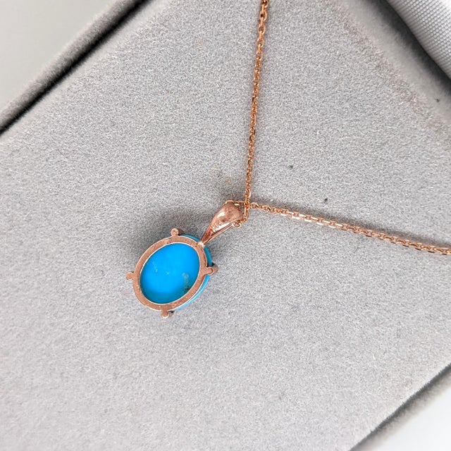 2020s 2ct Turquoise Pendant in Solid 14k Rose Gold For Sale - Image 5 of 6