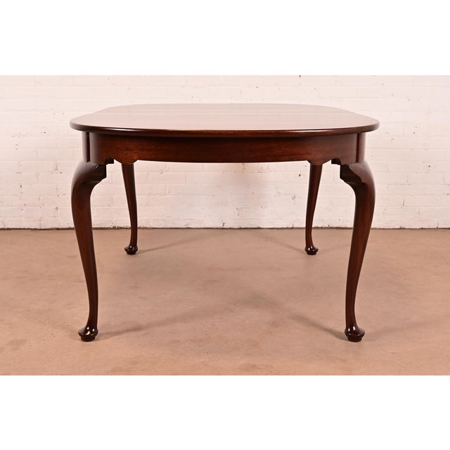 Henkel Harris Queen Anne Solid Mahogany Extension Dining Table, Newly Refinished For Sale - Image 13 of 15
