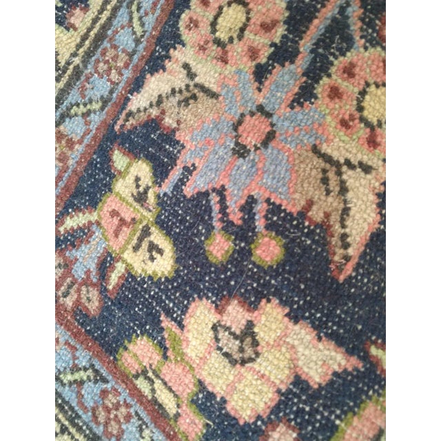 Persian 1970s Vintage Persian Lillihan Rug For Sale - Image 3 of 5