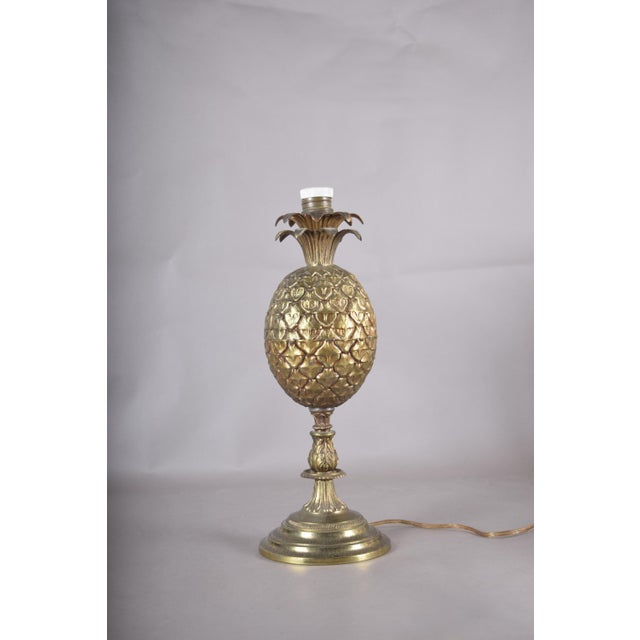 Gold-Toned Pineapple Table Lamp with White Pleated Shade, 1950s For Sale - Image 9 of 15