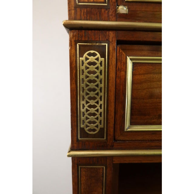 Louis XVI Secretaire in Satinwood For Sale - Image 4 of 15