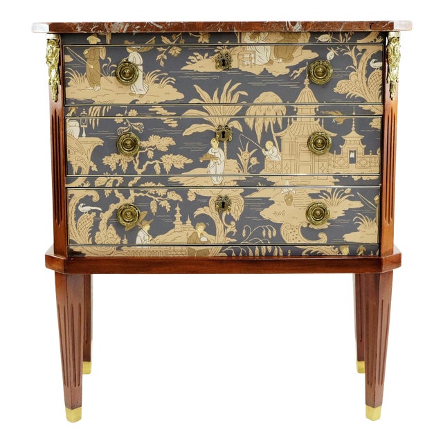 1950s Gustavian Style Commode With Natural Marble Top and Chinoiserie Design For Sale