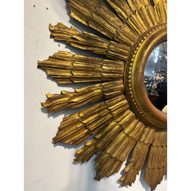 Mid 19th Century Italian Carved Giltwood Sunburst Convex Mirror For Sale - Image 5 of 16