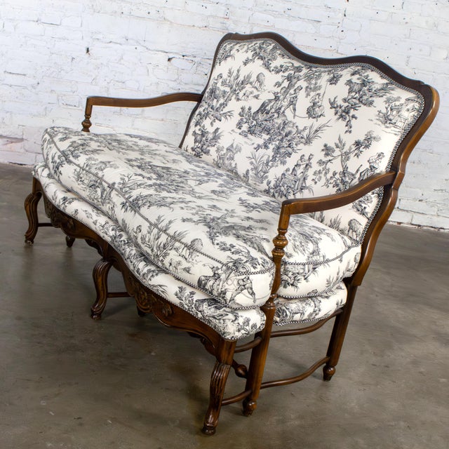 Late 20th Century Late 20th Century French Louis XV Style Settee by Highland House Black and White Toile De Jouy For Sale - Image 5 of 18