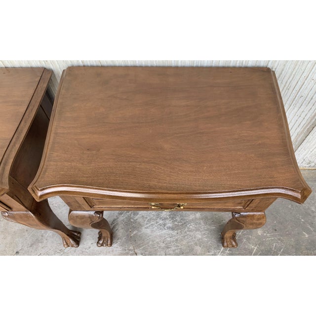 French 20th Century Pair of French Nightstands with One Drawer and Claw Feet For Sale - Image 3 of 18