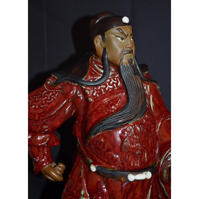 Vintage Chinese Shiwan Pottery Guan Yu Statue Oxblood Glazed Ceramic Guan Gong For Sale - Image 9 of 18