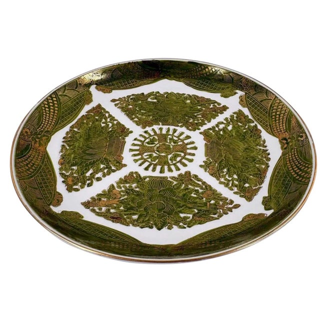 Vintage 10.75" Hand-Painted "Gold Imari" Japanese Porcelain Charger – Rare Green & Gold For Sale - Image 10 of 11