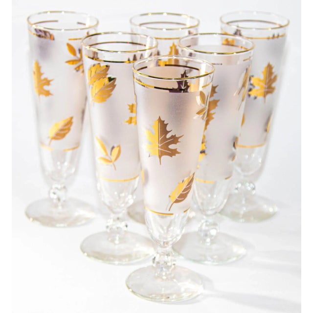 Libbey Glass Co. 1950s Libbey Golden Foliage Pilsner Glass Set of 6 Frosted With Gold Leaf For Sale - Image 4 of 13
