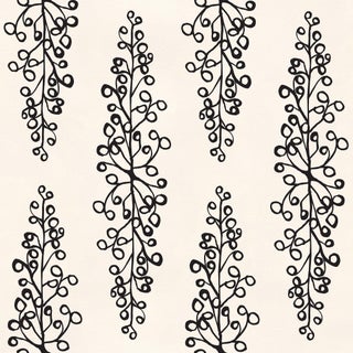 Sample - Grapevine Wallpaper by Susan Hable in Black on Cream For Sale