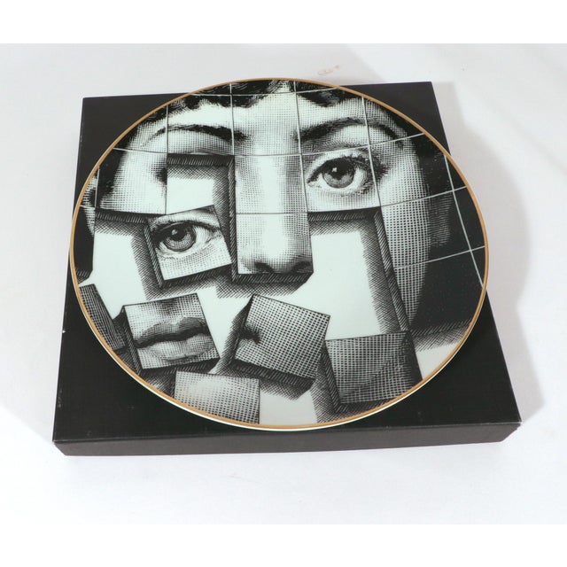 Piero Fornasetti Piero Fornasetti Rosenthal Porcelain Plate, Temi E Variazioni, Motiv 33, With Original Box For Sale - Image 4 of 12