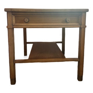 1960s Vintage American of Martinsville Walnut Side Table With Drawer For Sale