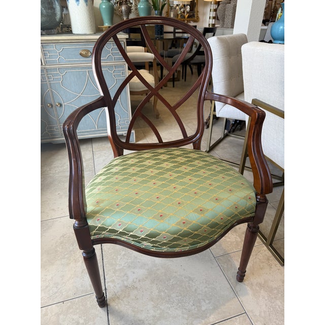 Hepplewhite Pair of Kindel Mahogany Hepplewhite Style Arm Chairs For Sale - Image 3 of 8